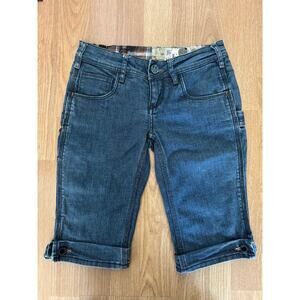 Free People FP 309 Vintage Y2K Low Rise Medium Wash Denim Bermuda Shorts Size 25